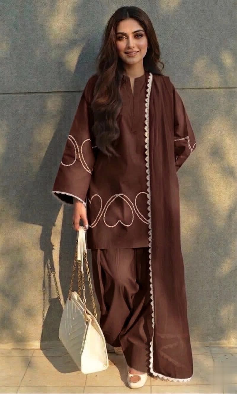 Heart Bloom Cotton Silk Short Kurta With Farshi Shalwar & Chiffon Dupatta.