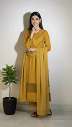 Cotton Lace Kurta Set For Women – 3 Piece Ethnic Suit With Chiffon Dupatta. |