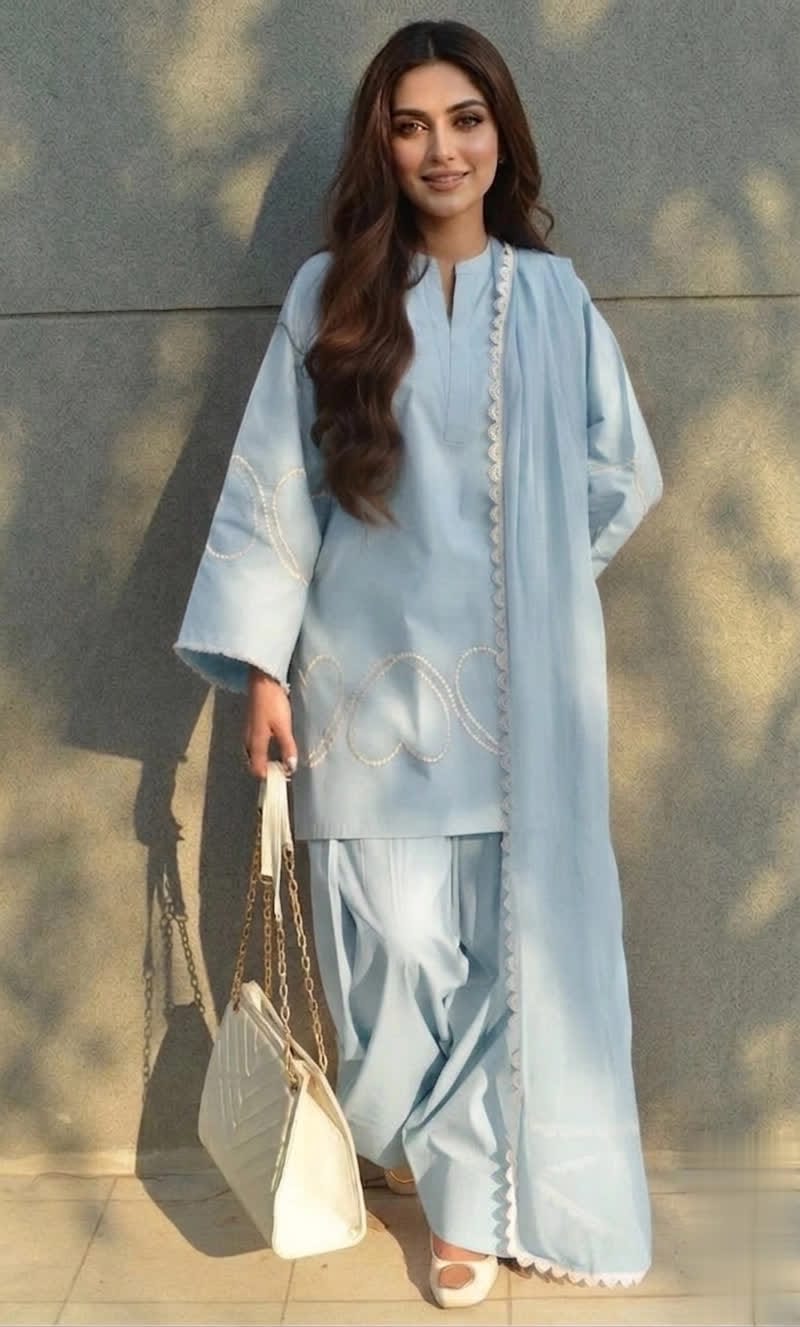 Heart Bloom Cotton Silk Short Kurta With Farshi Shalwar & Chiffon Dupatta.