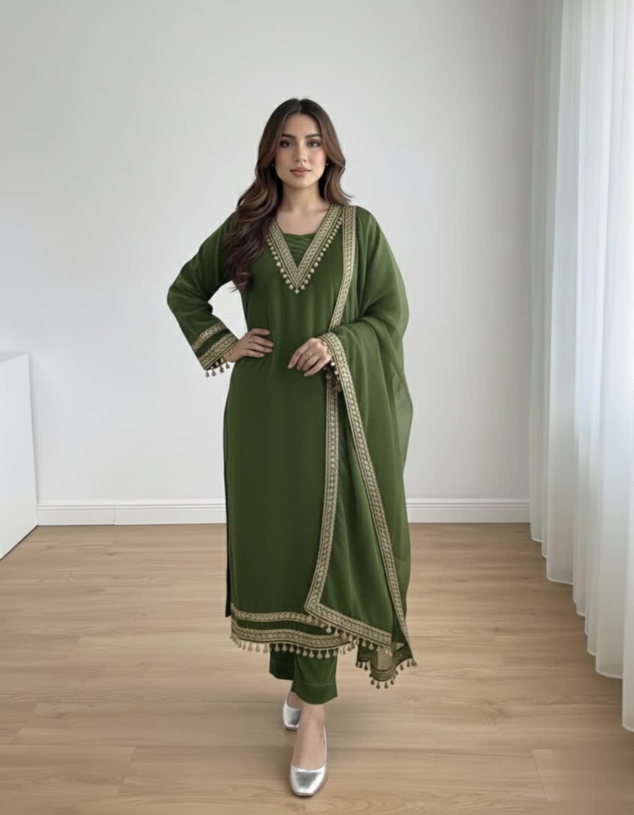 Elegant Women’s 3 Piece Velvet Dress With Lace Work & Chiffon Dupatta Lace Embellishment Sophisticated Ethnic Wear- Festive Edition