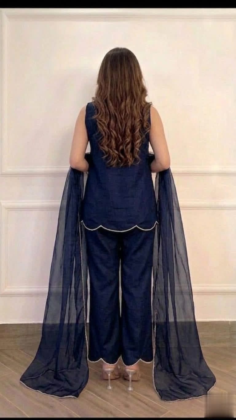 Elegant Two Piece Outfit With Matching Dupatta