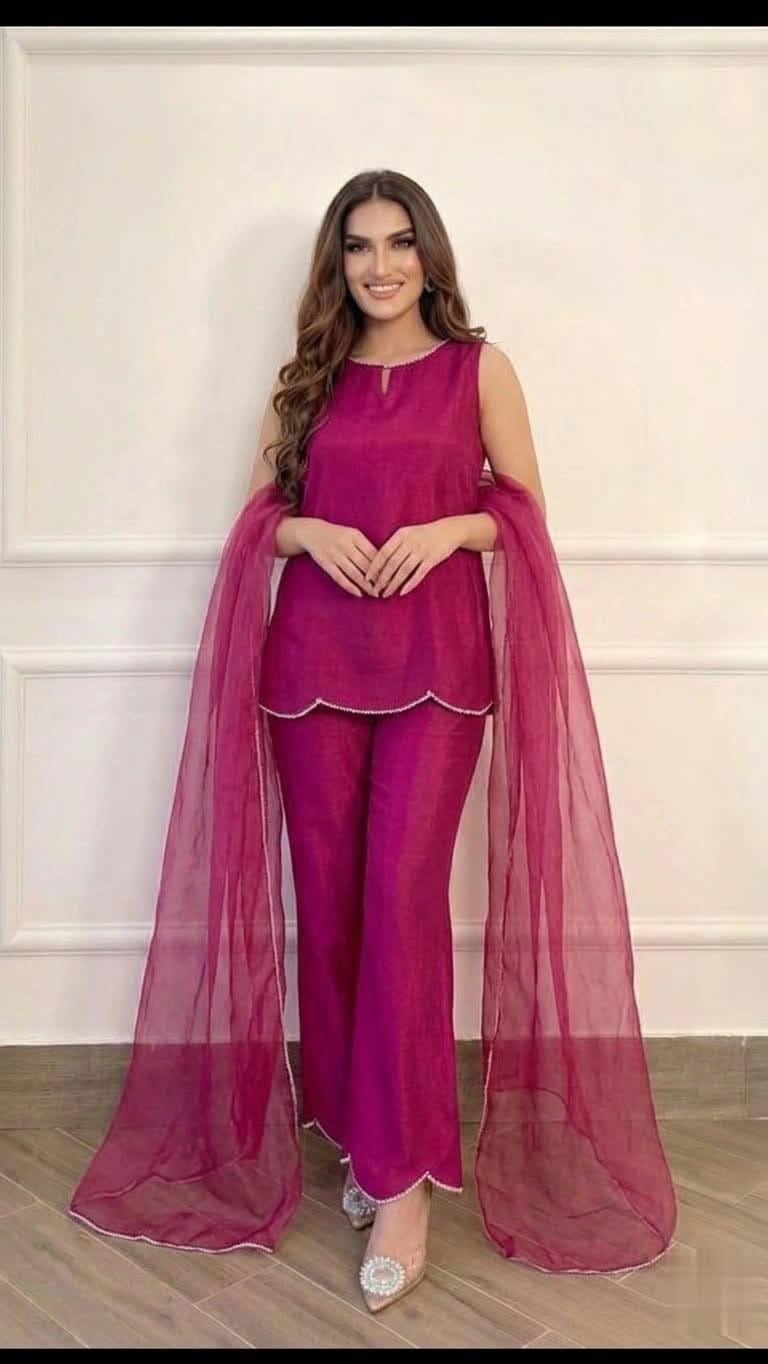 Elegant Two Piece Outfit With Matching Dupatta