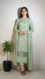 Cotton Lace Kurta Set For Women – 3 Piece Ethnic Suit With Chiffon Dupatta. |