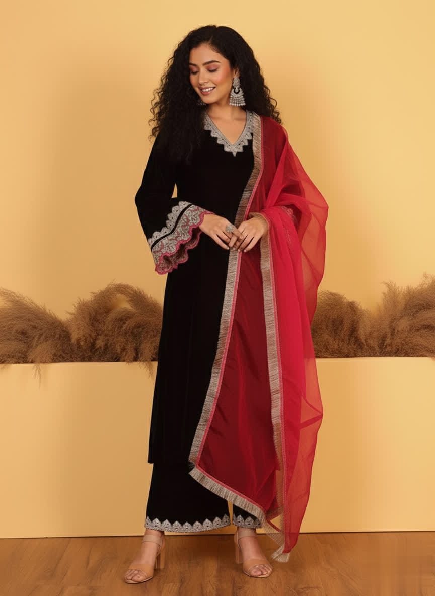 Elegant Designer Black Chiffon Silk Kurta Set With Lace Sleeves & Pink Organza Dupatta.
