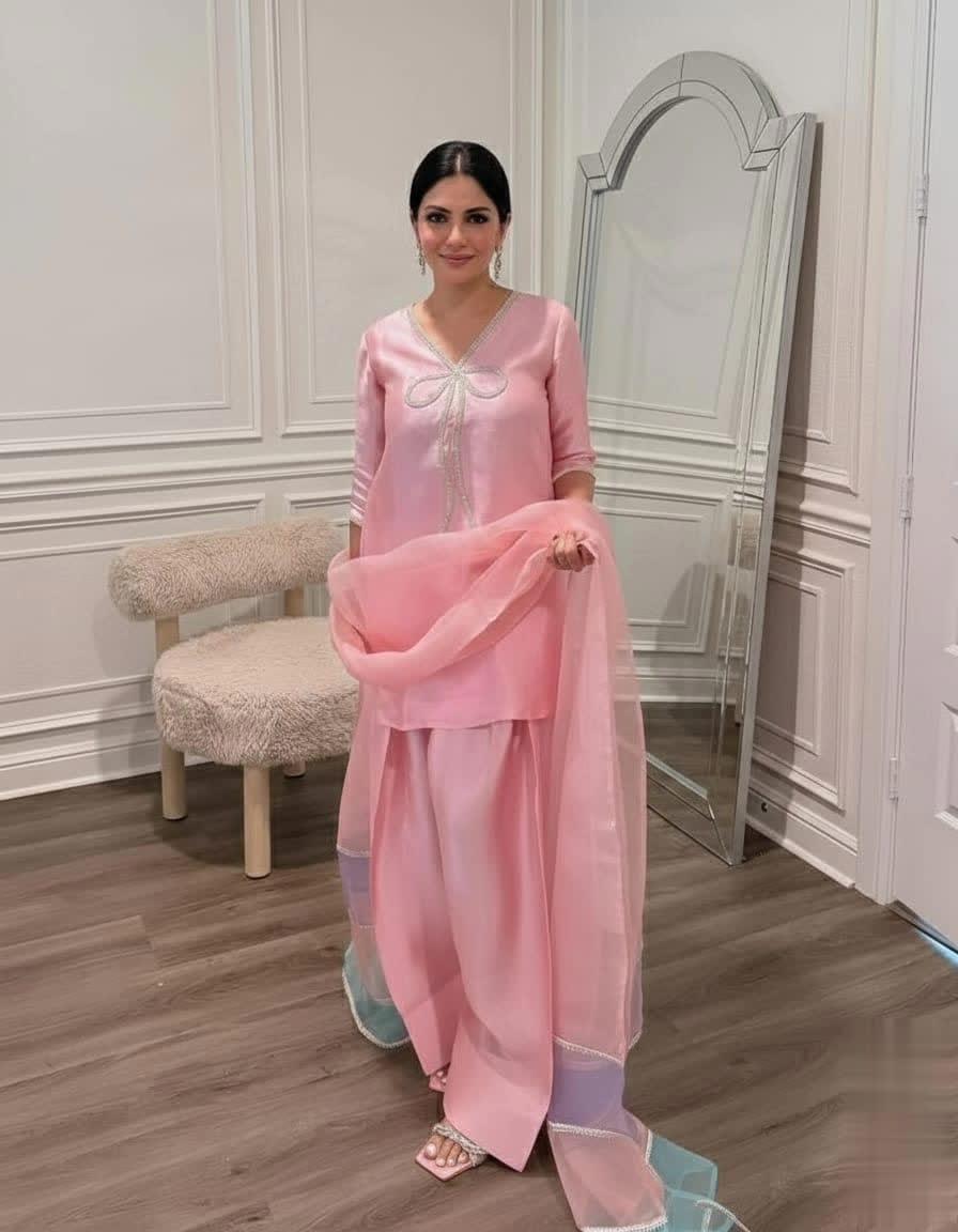 Trending Bow Detail Farshi Salwar Suit