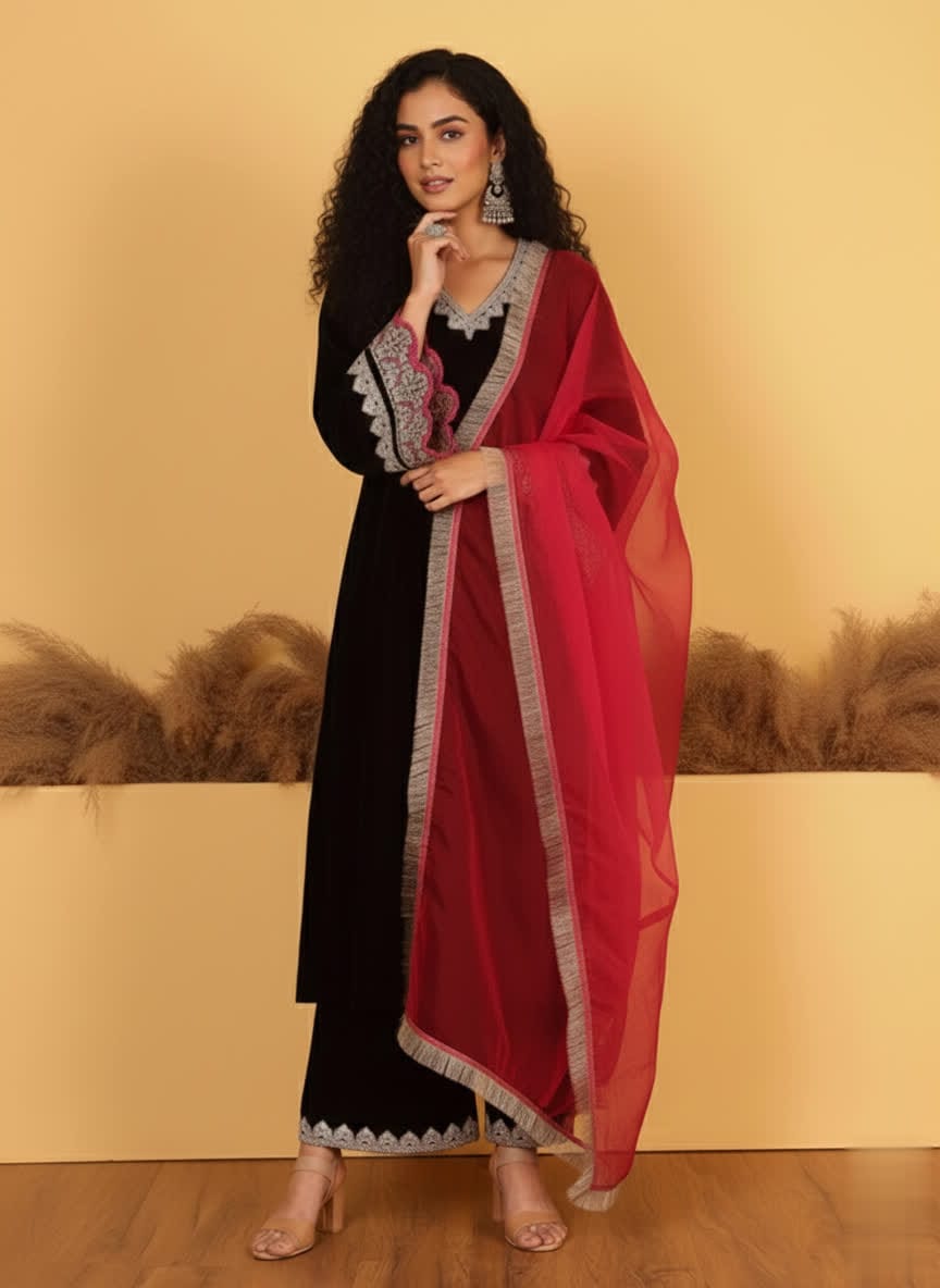 Elegant Designer Black Chiffon Silk Kurta Set With Lace Sleeves & Pink Organza Dupatta.