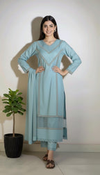 Cotton Lace Kurta Set For Women – 3 Piece Ethnic Suit With Chiffon Dupatta. |