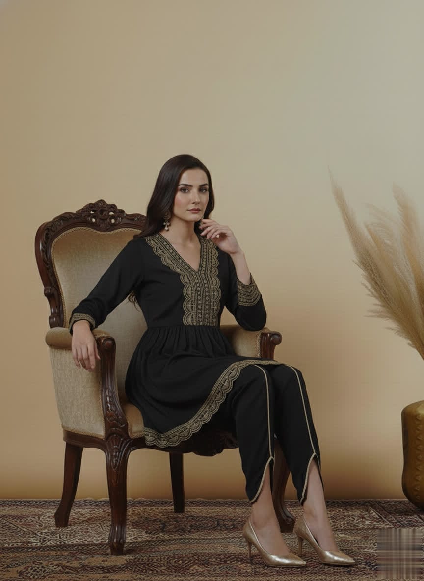 Stylish Lace Work Kurta With Dhoti Pants – Women’s Premium Ethnic Co-Ord Set.