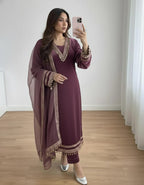 Elegant Women’s 3 Piece Velvet Dress With Lace Work & Chiffon Dupatta Lace Embellishment Sophisticated Ethnic Wear- Festive Edition