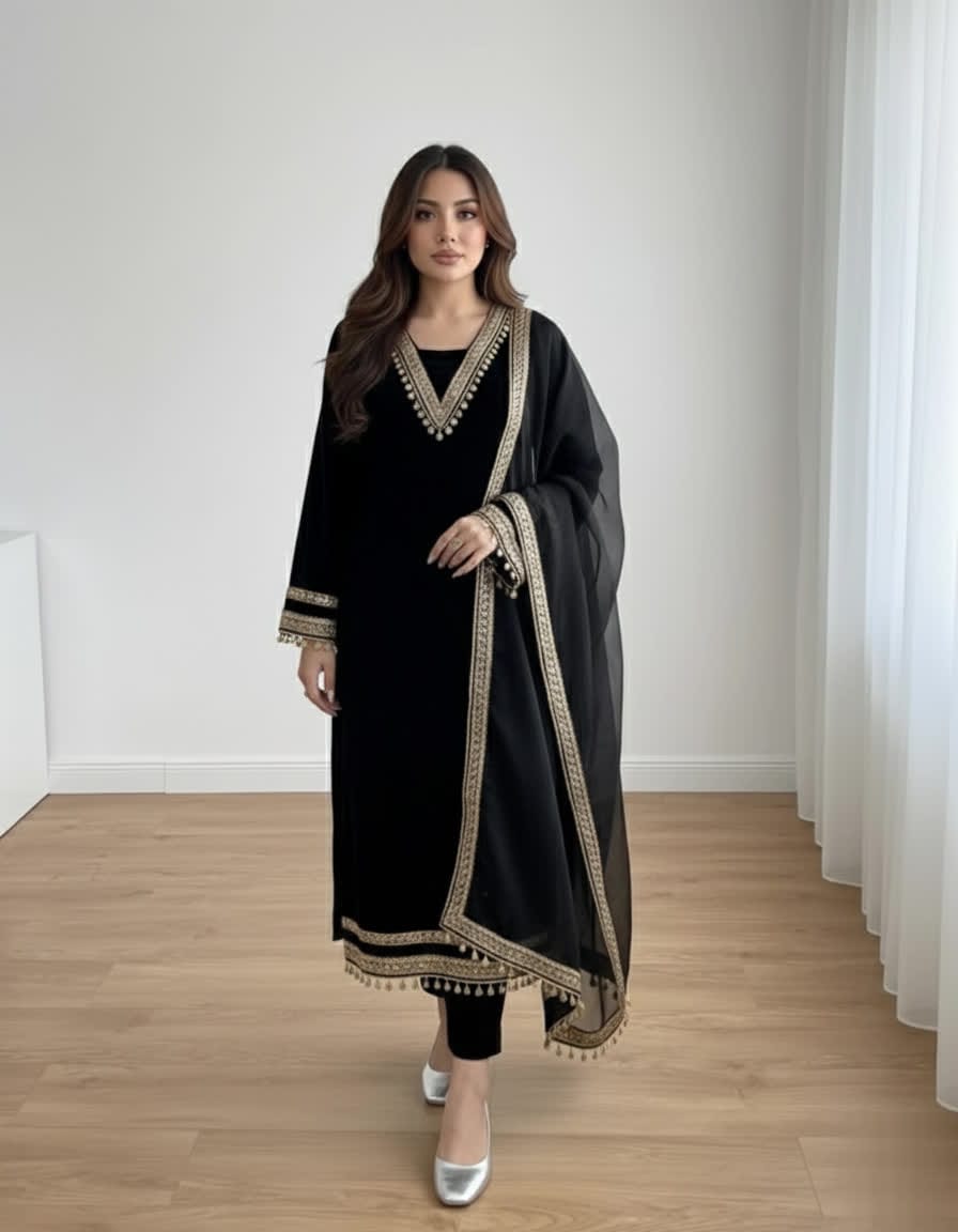 Elegant Women’s 3 Piece Velvet Dress With Lace Work & Chiffon Dupatta Lace Embellishment Sophisticated Ethnic Wear- Festive Edition