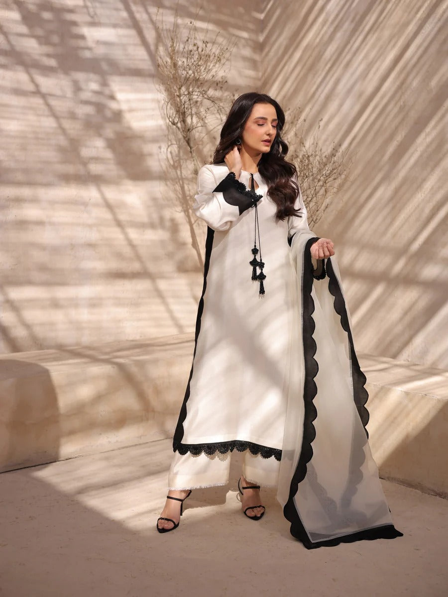 White Lawn Cotton Three Piece Summer Suit With Black Scalloped Lace & Organza Dupatta.